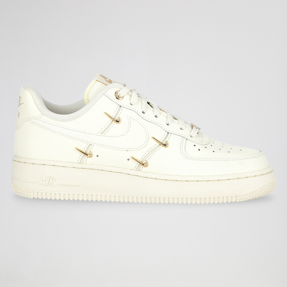 Zapatillas Nike Air Force 1 07 LX Mujer,  image number null