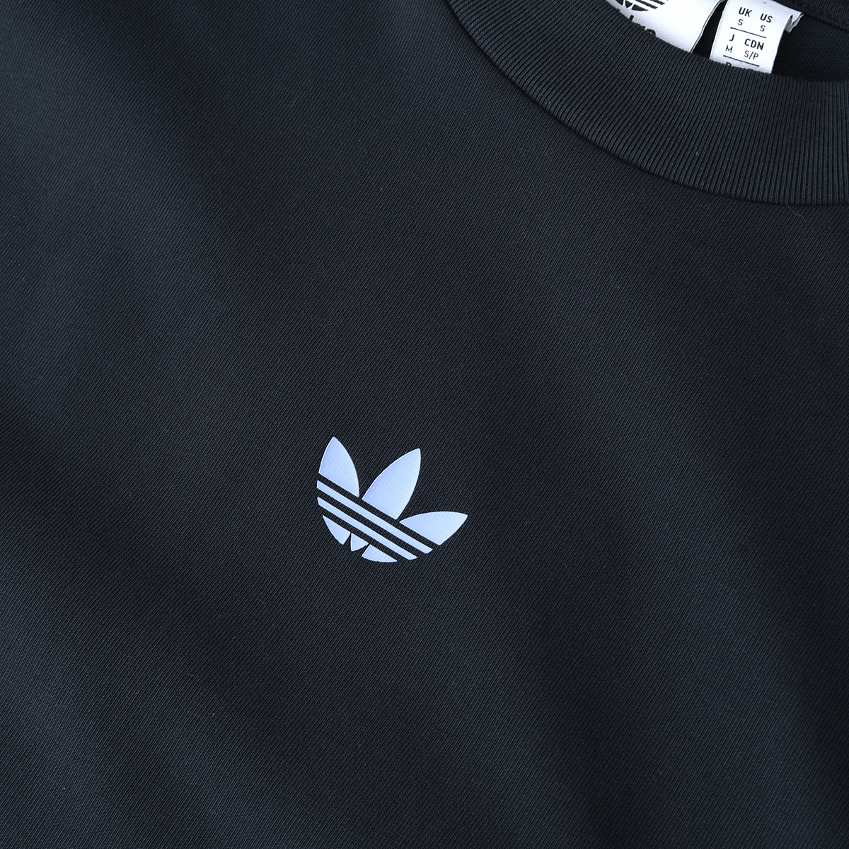 Remera adidas Estampada,  image number null