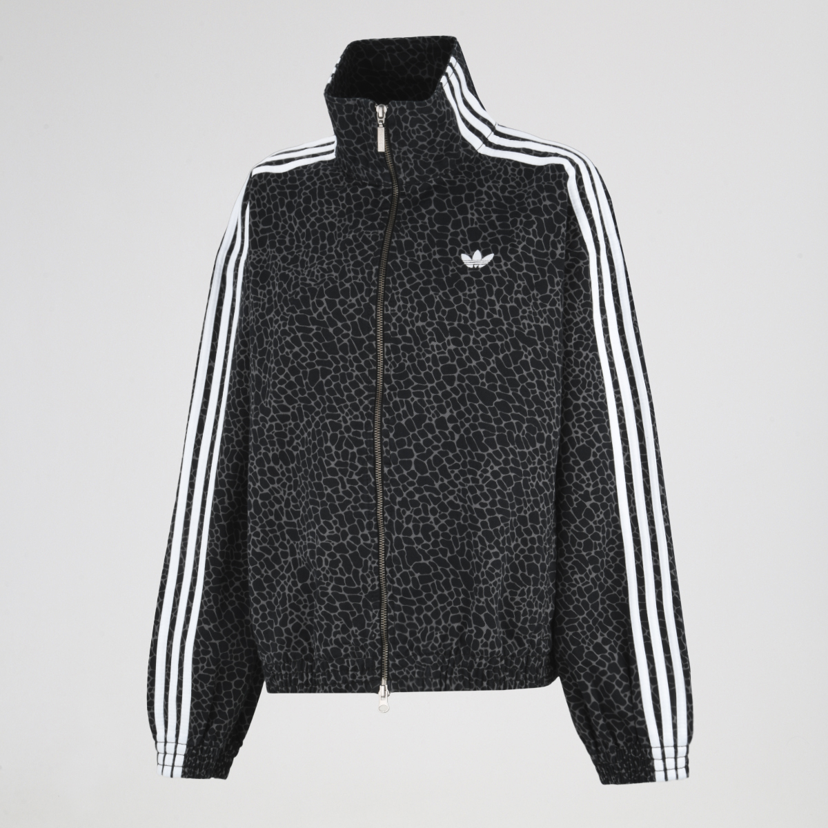 Buzo con  Cierre adidas Firebird Oversized AOP Denim Mujer,  image number null