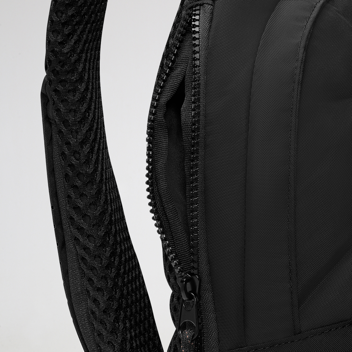 Mochila Nike Essentials,  image number null