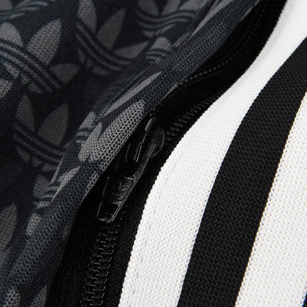 Pantalón adidas Classic Monogram Hombre,  image number null