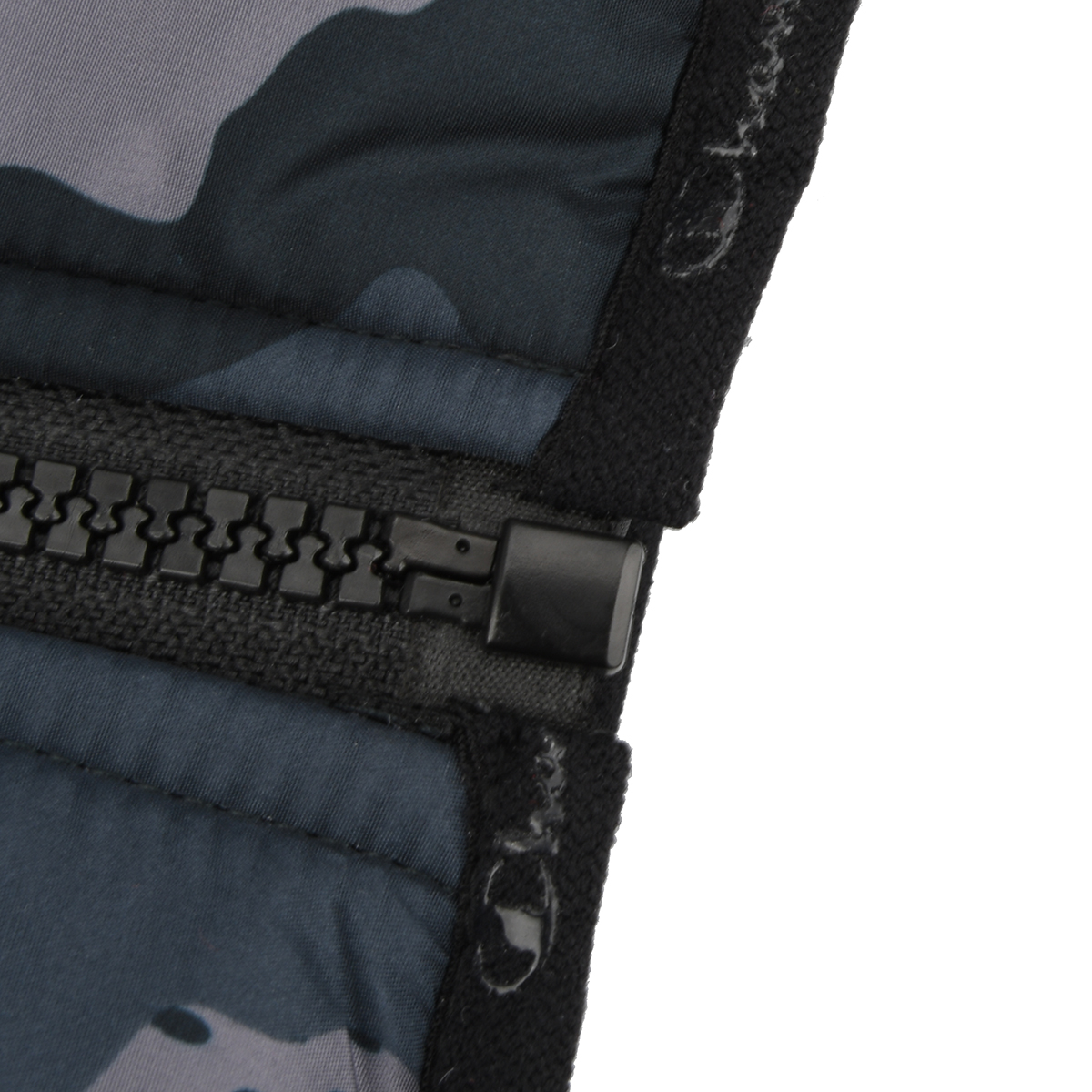 Campera Champion Camuflada Hombre,  image number null