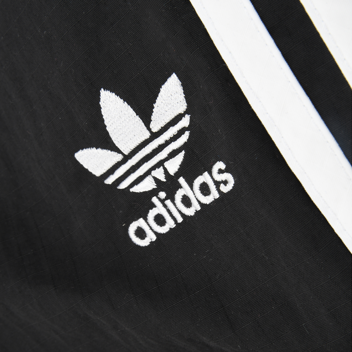 Pantalón adidas 3 Tiras Hombre,  image number null