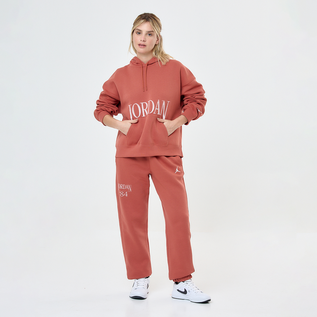 Buzo Jordan Brooklyn Fleece Mujer,  image number null