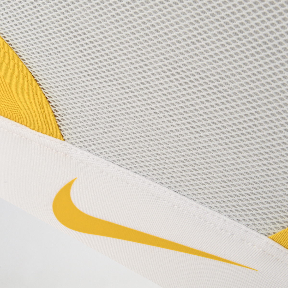 Top Nike Dri-Fit Swoosh Air Max,  image number null