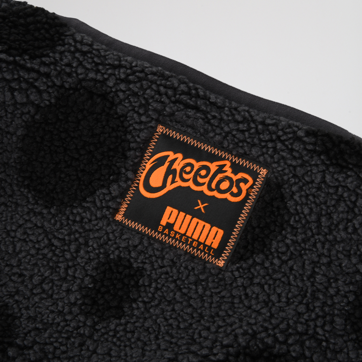 Campera Puma Hoops X Cheetos Sherpa,  image number null