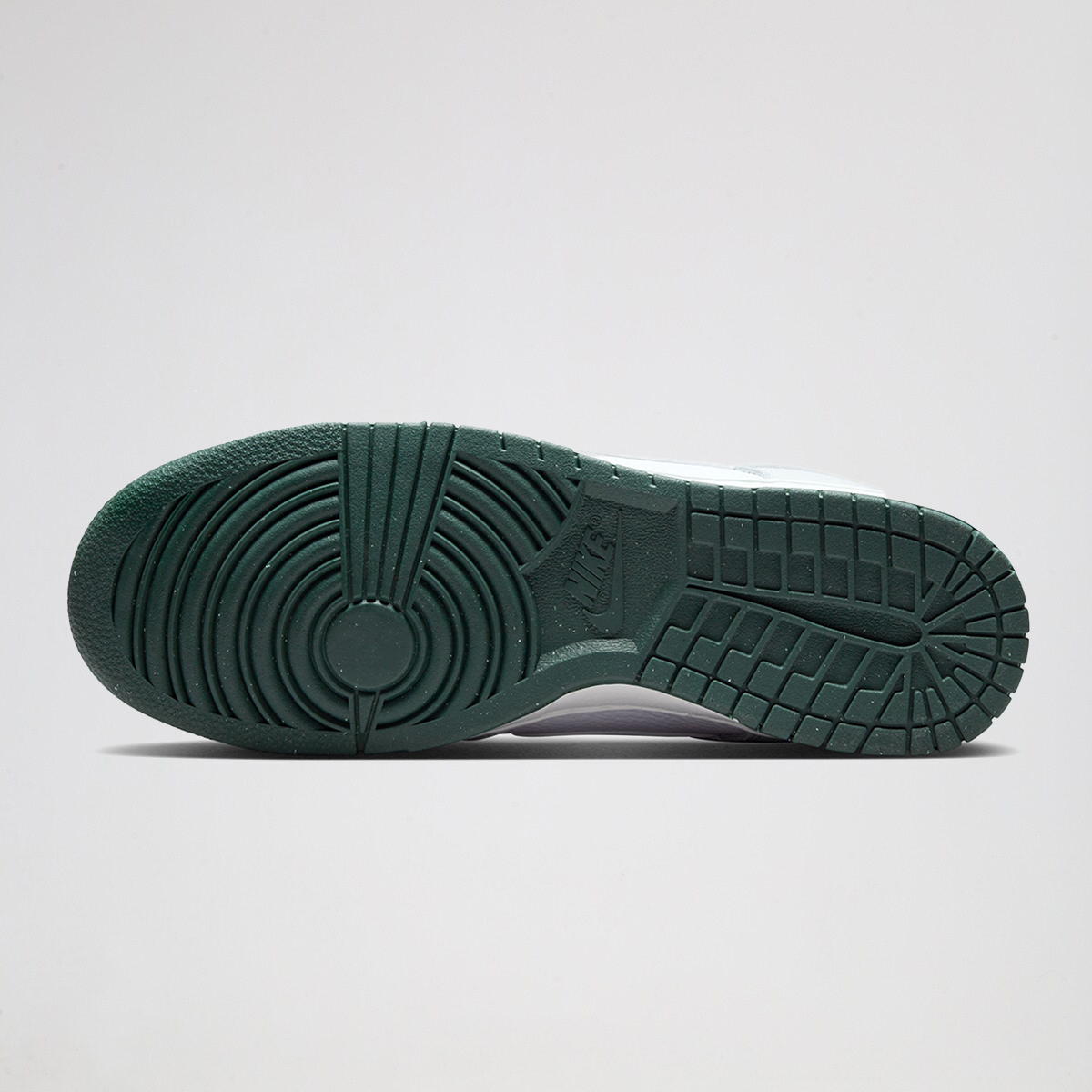 Zapatillas Nike Dunk Low Retro Hombre,  image number null