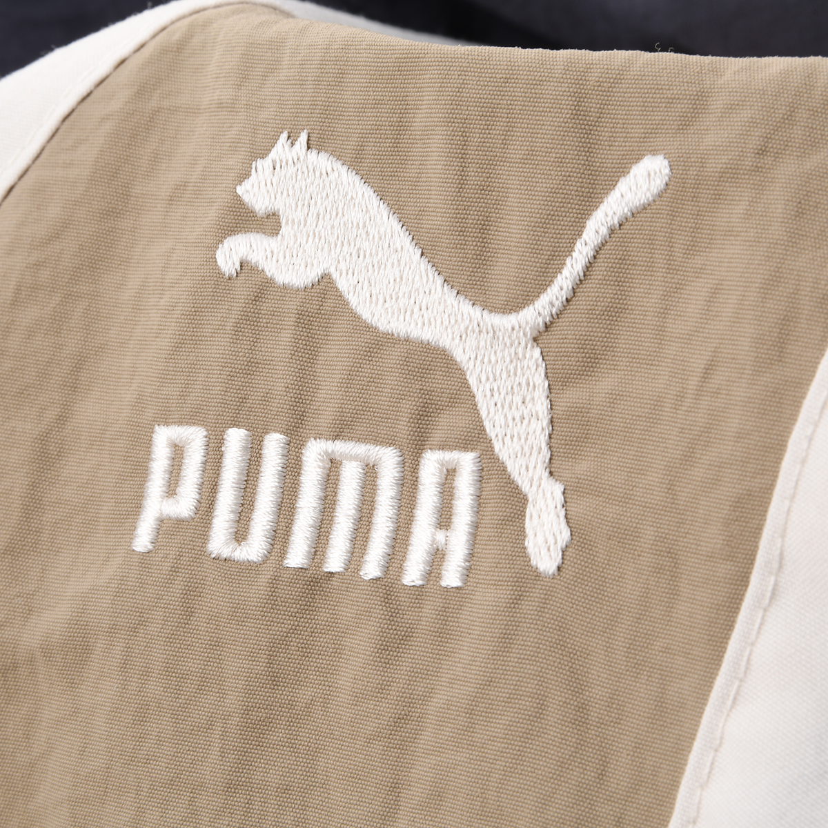 Campera Puma Club De Course Graphic windCELL,  image number null