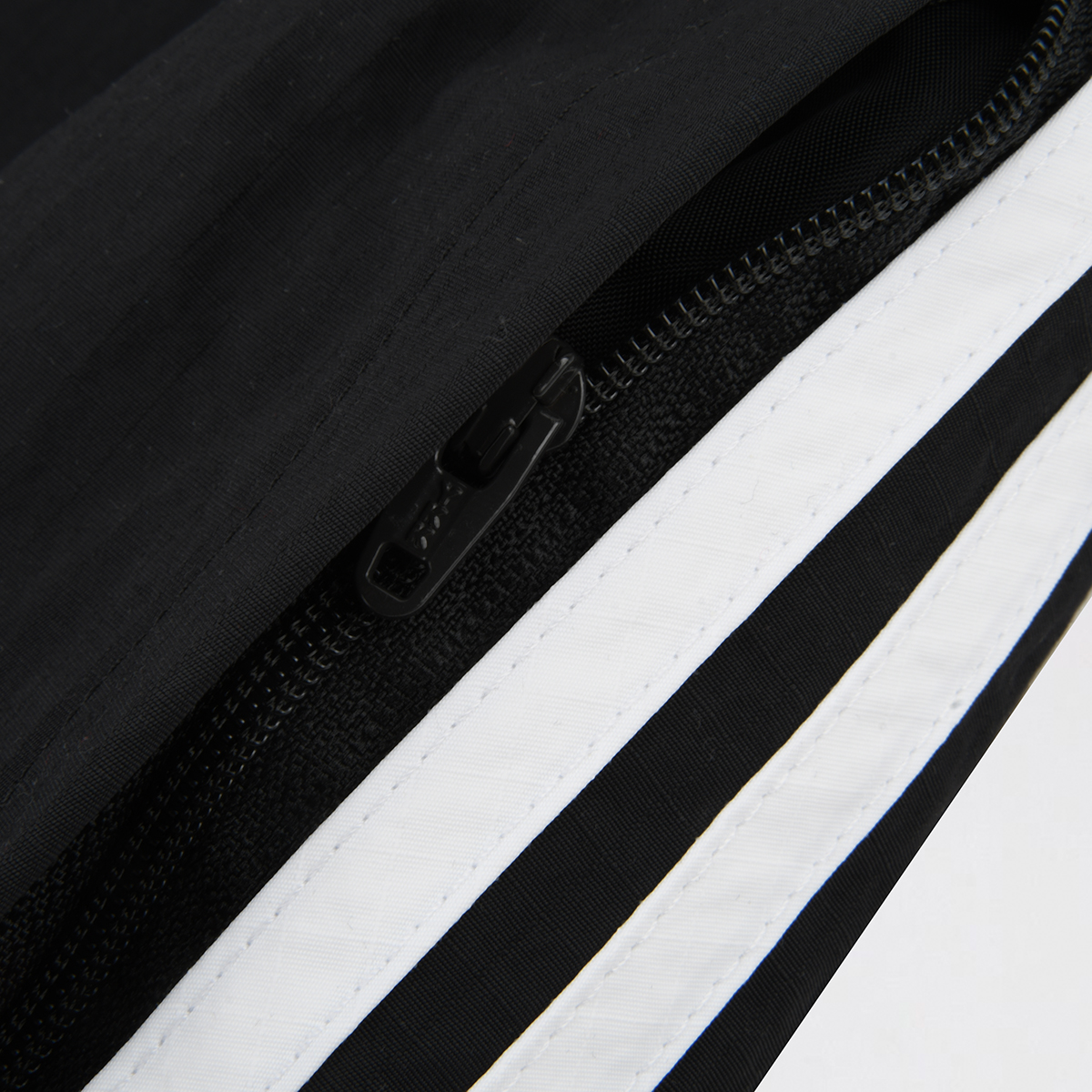 Pantal&oacute;n adidas Adicolor Classics 3 Tiras Hombre,  image number null