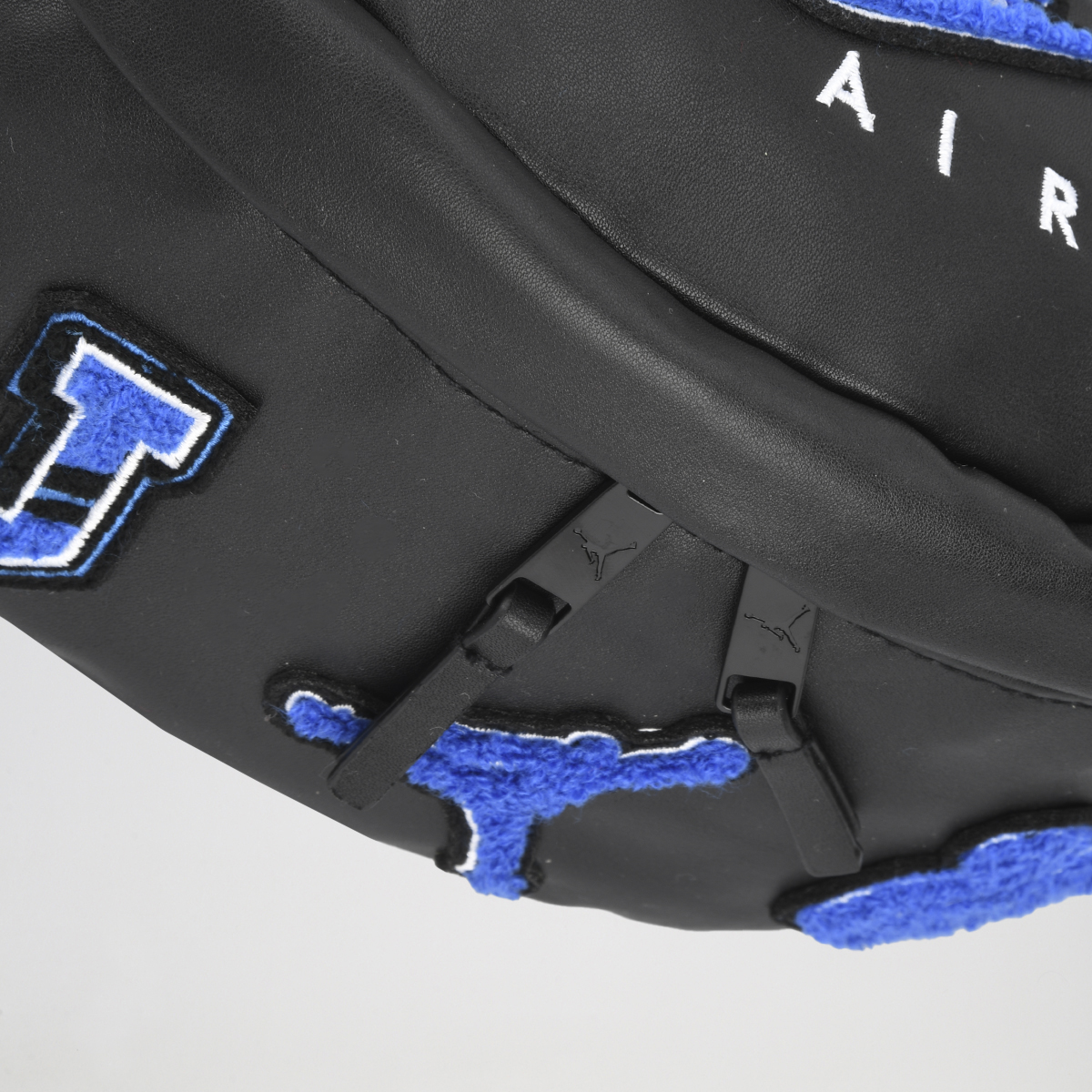 Ri&ntilde;onera Jordan Borough Varsity Ni&ntilde;o,  image number null