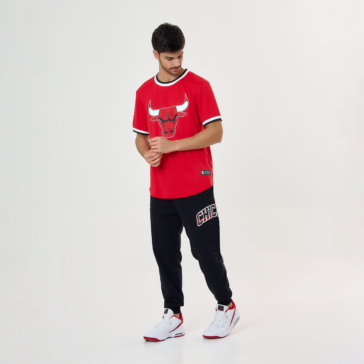 Pantalon Nba Chicago Bulls Front Bordado Logo Regular Fit Hombre,  image number null