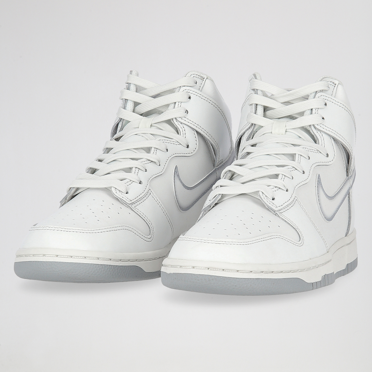 Zapatillas Nike Dunk High Retro de Hombre,  image number null