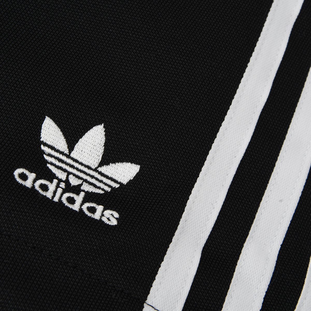 Pollera adidas Adicolor Classics 3 Tiras Mujer,  image number null