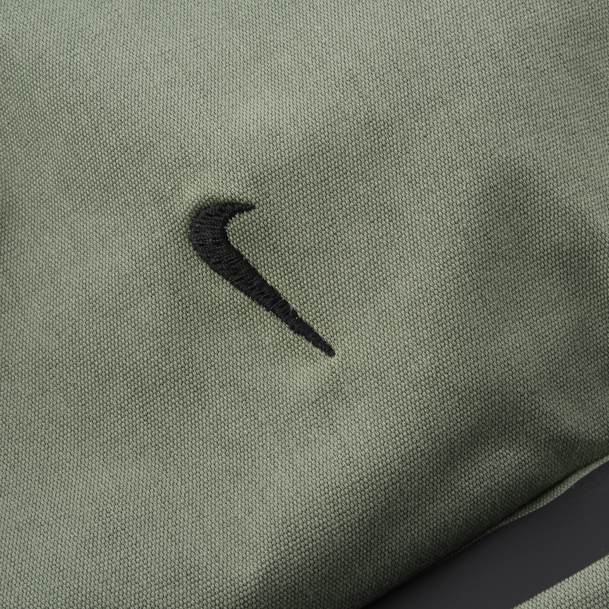 Pantal&oacute;n Nike Dri-FIT Tech Hombre,  image number null