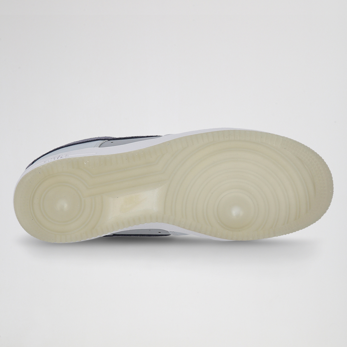 Zapatillas Nike Air Force 1 '07 LV8 Hombre,  image number null
