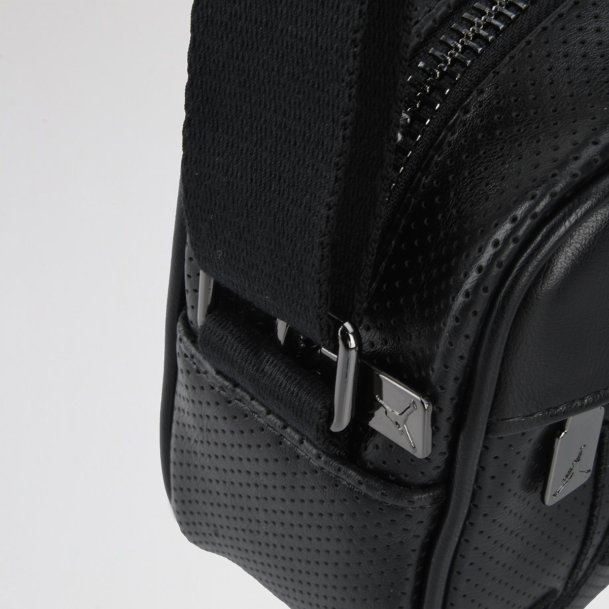 Ri&ntilde;onera Jordan Jam Monogram Camera Hombre,  image number null