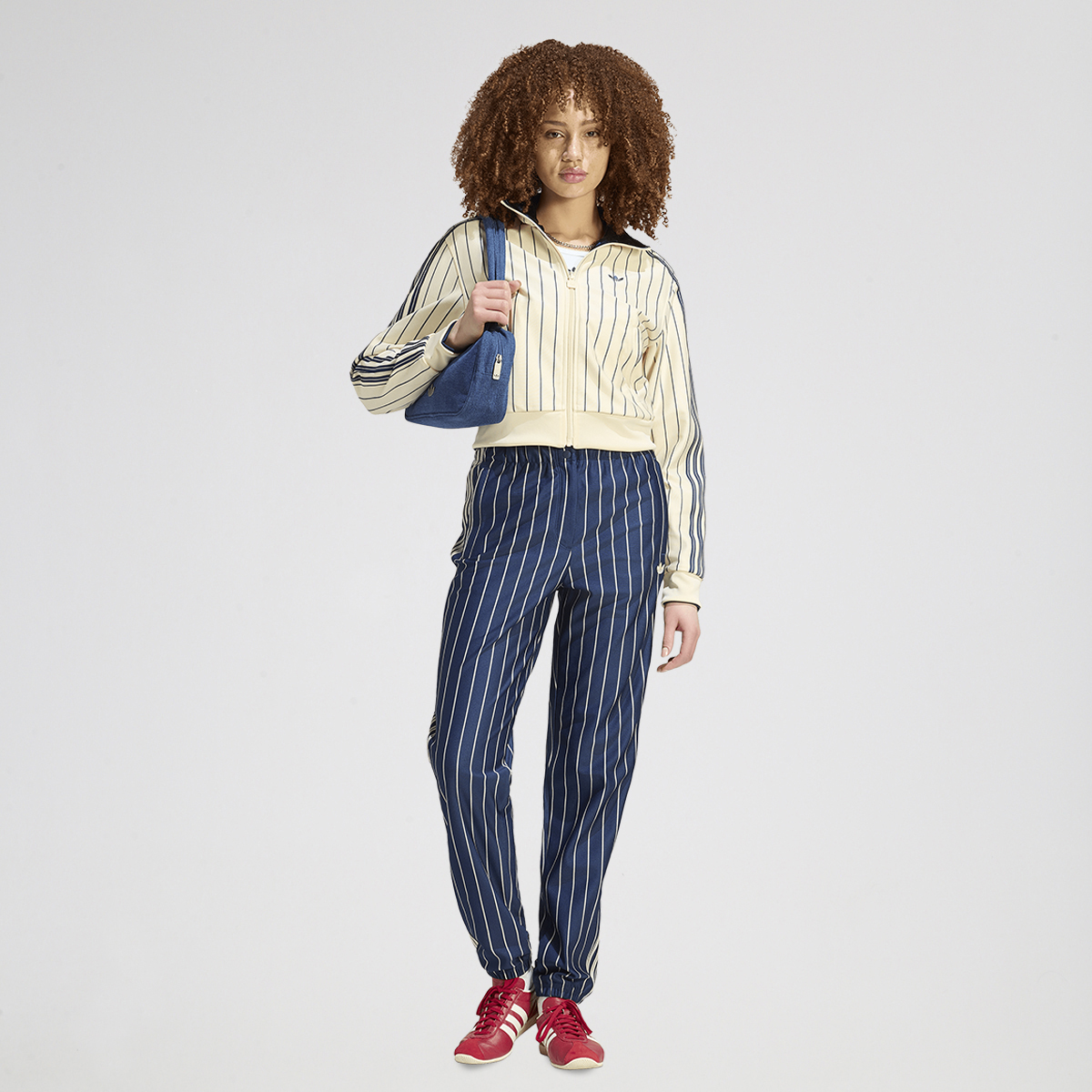 Buzo con Cierre adidas Firebird Reversible Mujer,  image number null