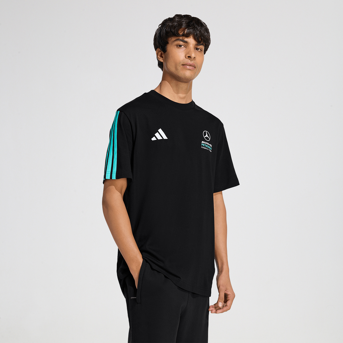 Remera adidas Mercedes AMG Petronas F1 DNA,  image number null