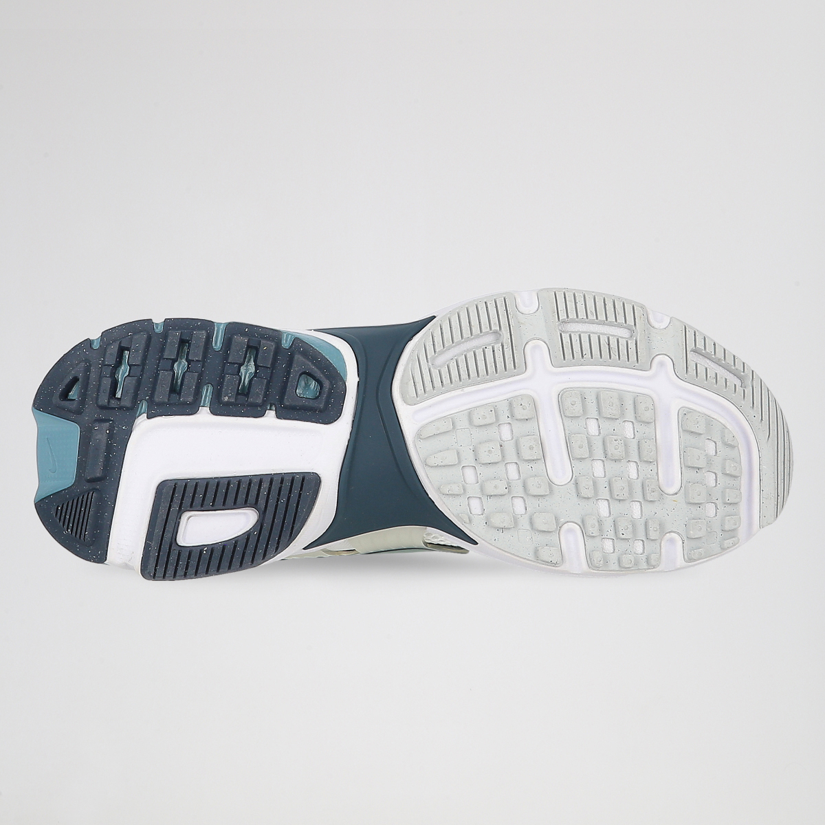 Zapatillas Nike V2K Run Mujer,  image number null