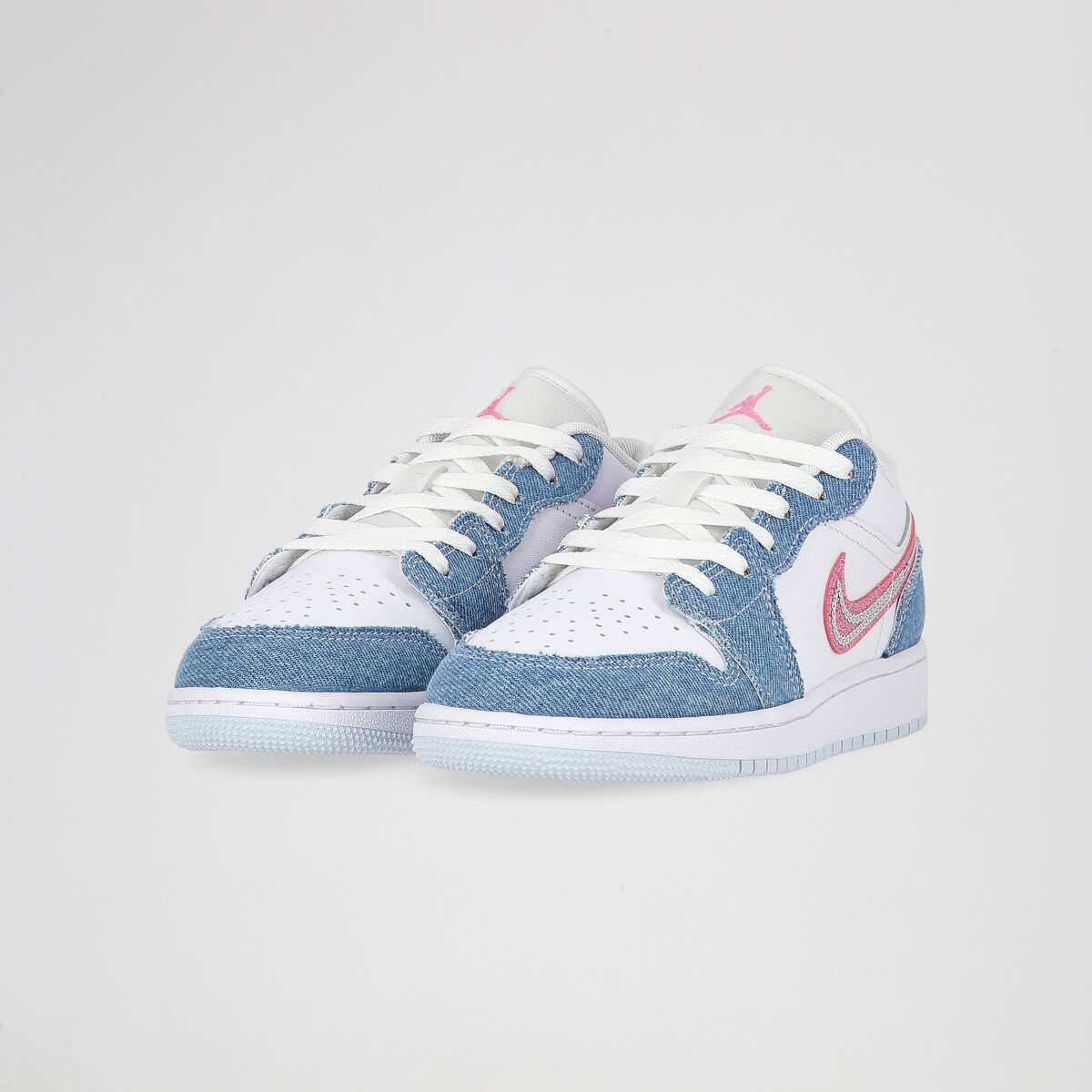 Zapatillas Jordan Air 1 Low Niña,  image number null