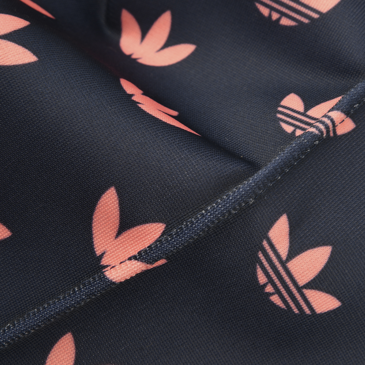 Pantalón adidas Monogram Firebird Mujer,  image number null