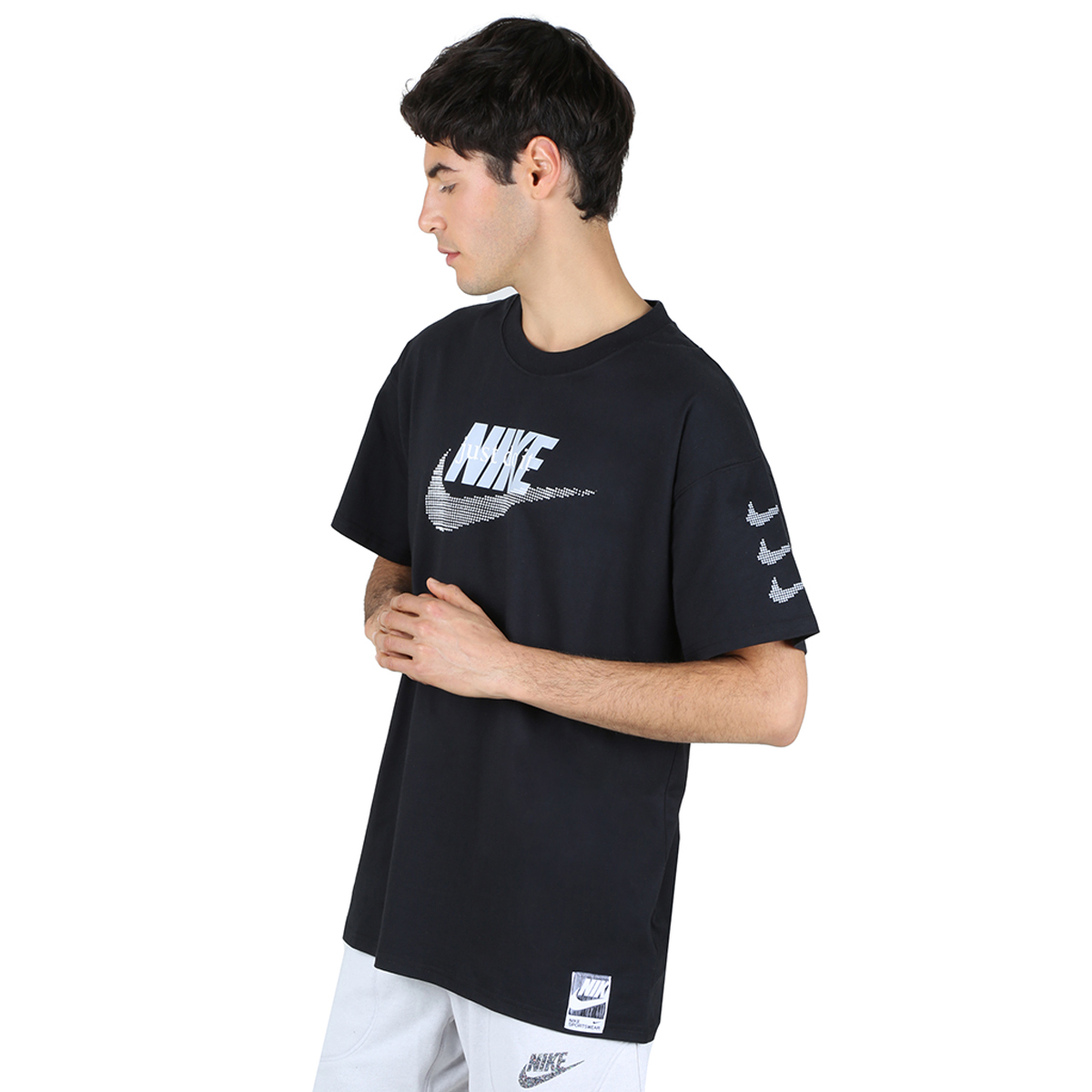 Remera Nike Sportswear Moov