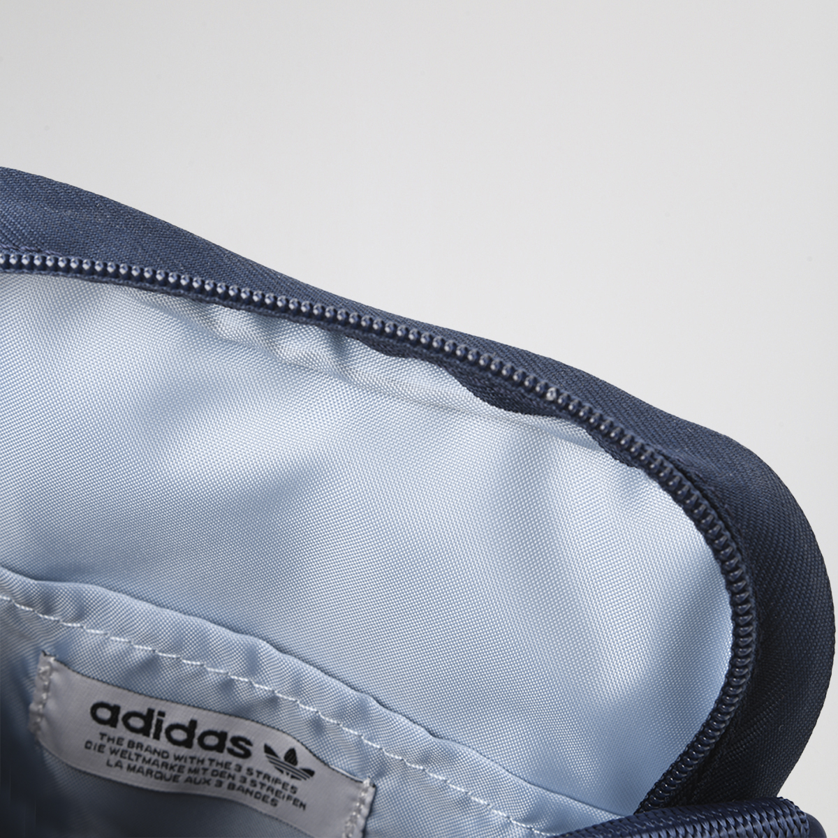 Bolso adidas Adicolor,  image number null