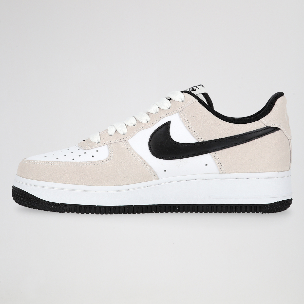 Zapatillas Nike Air Force 1 Low '07 LV8 Hombre,  image number null