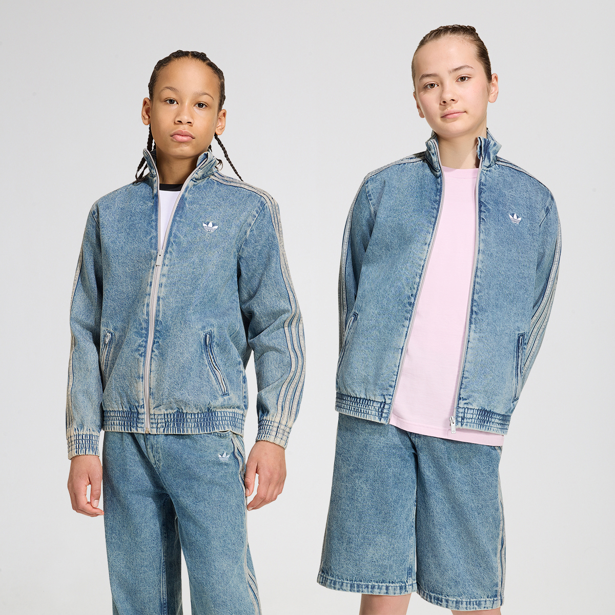 Buzo con Cierre adidas Firebird Denim Holgada,  image number null