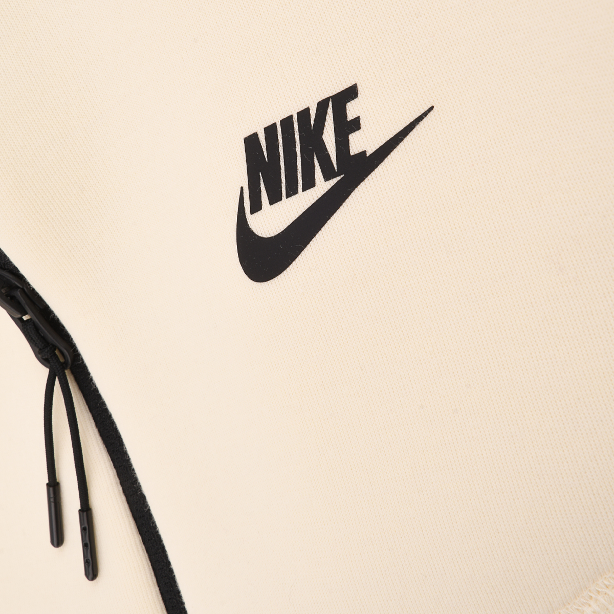 Campera Nike Tech Fleece Windrunner,  image number null