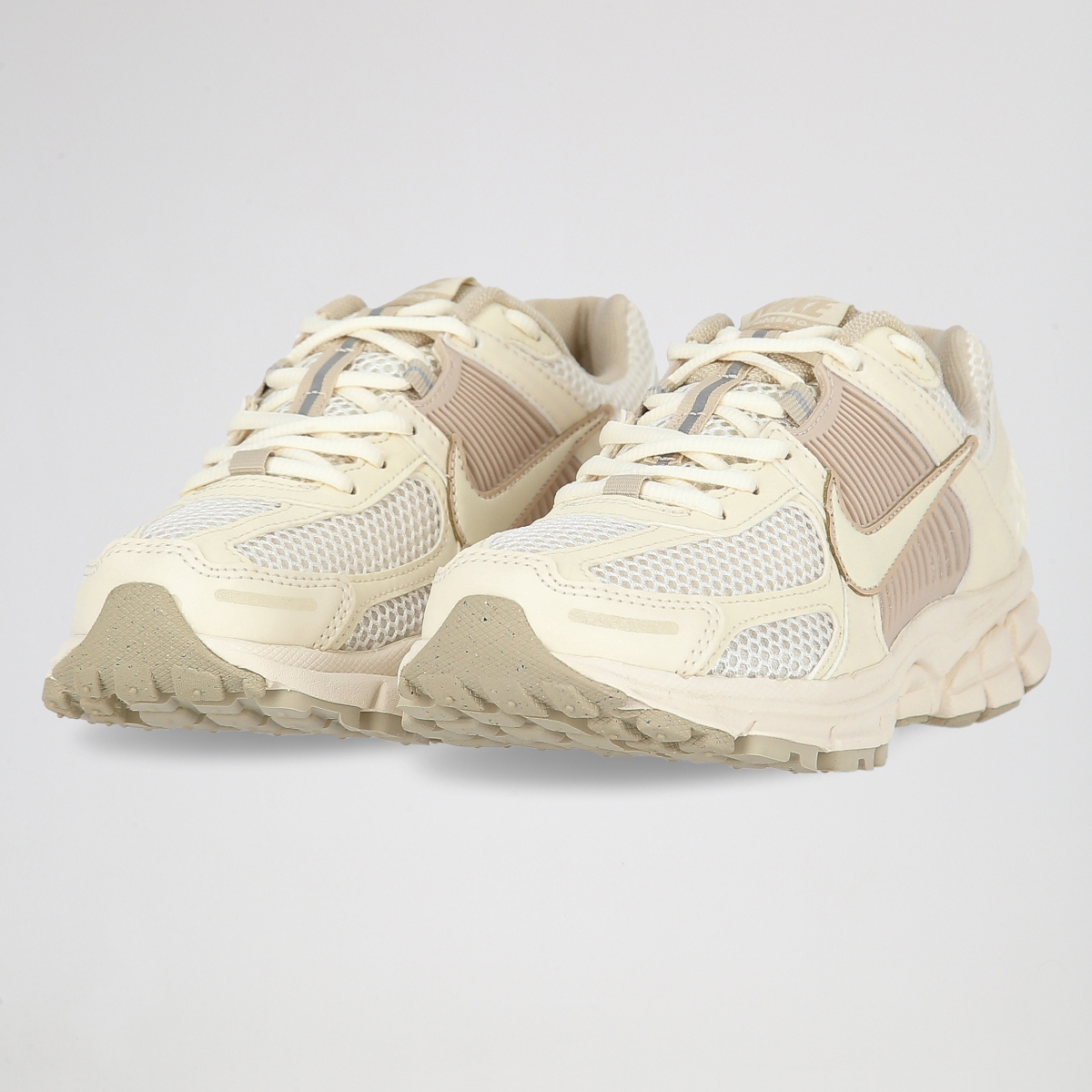 Zapatillas Nike Vomero 5 Mujer,  image number null