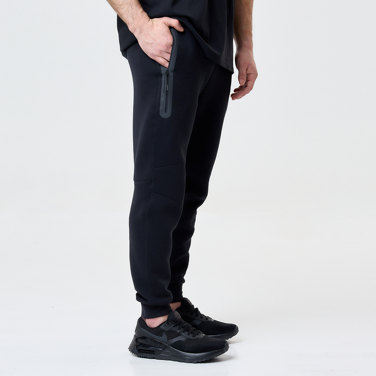 Pantalón Nike Tech Fleece,  image number null