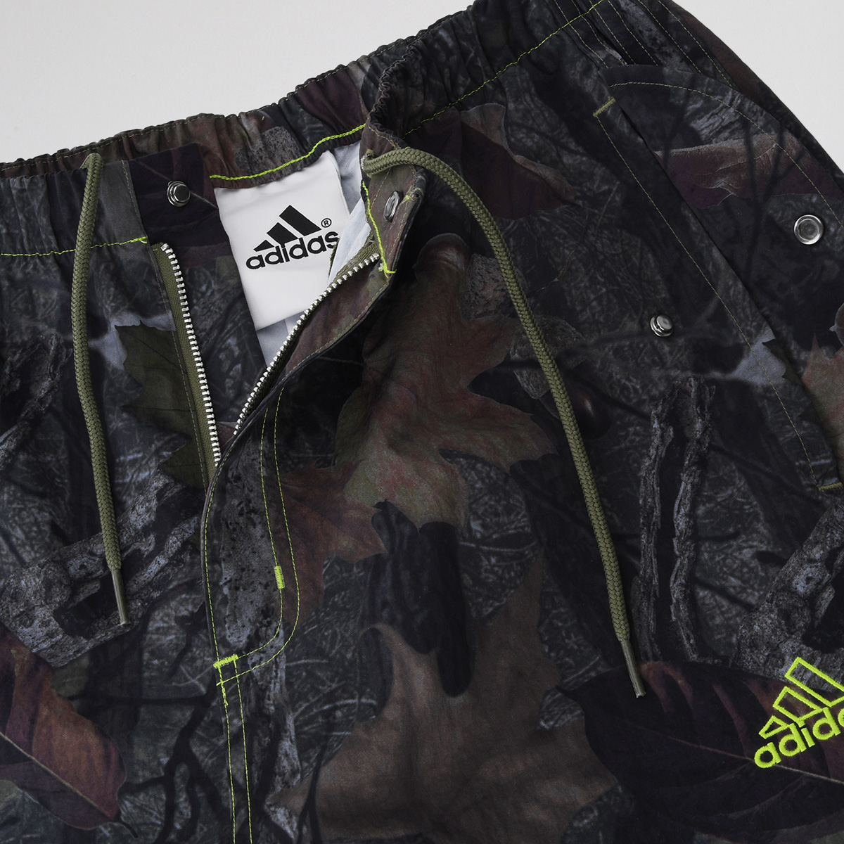 Pantalón adidas Camo de Hombre,  image number null