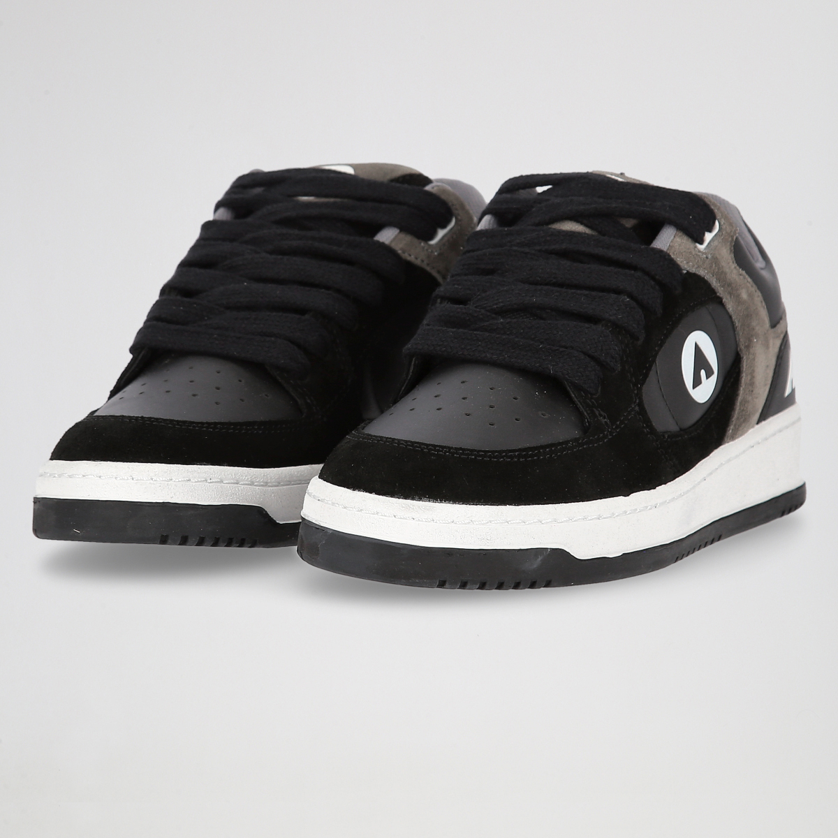 Zapatillas Airwalk Throlle Gamuza,  image number null
