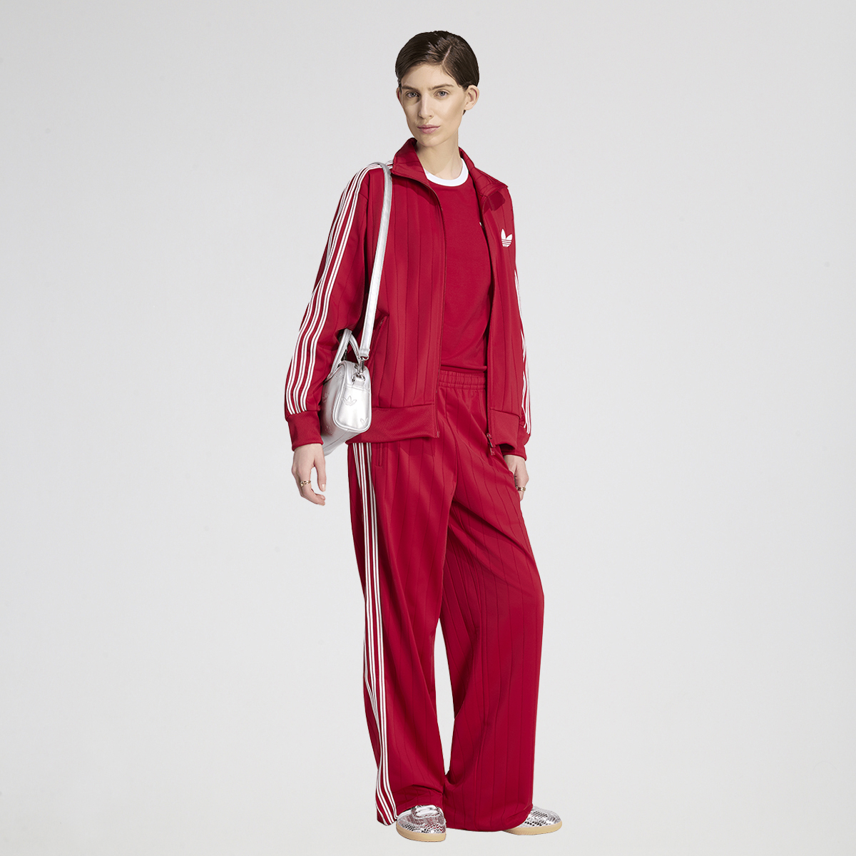 Buzo adidas Pinstripe Firebird Mujer,  image number null