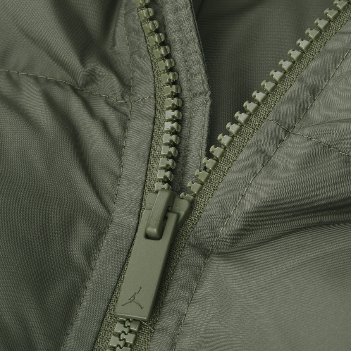 Campera Jordan Brooklyn Therma-FIT Hombre acolchada,  image number null