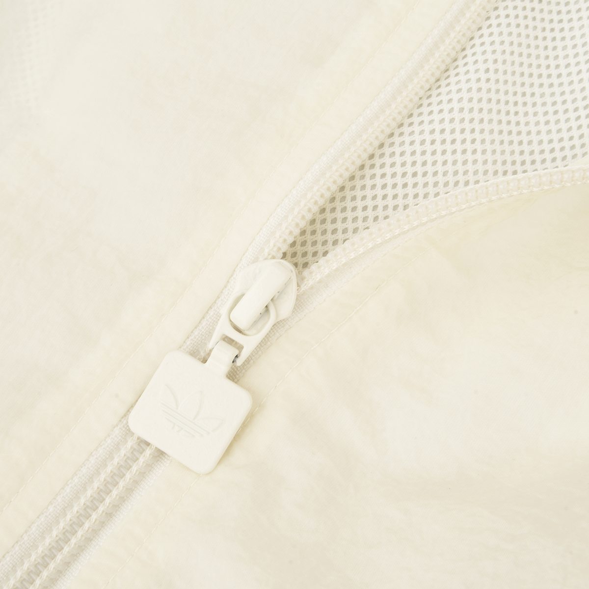 Campera adidas Rompeviento Santiago Mujer,  image number null