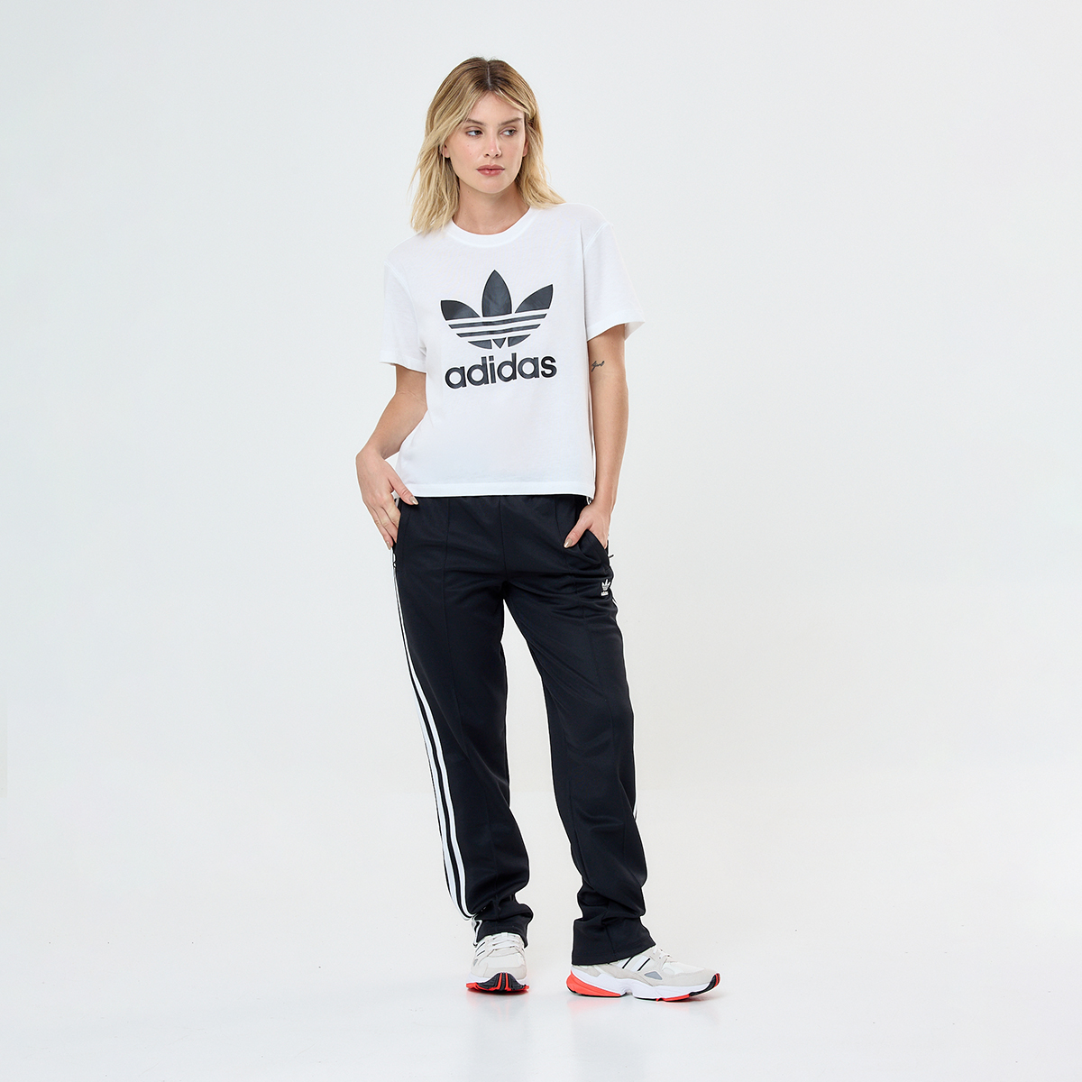 Remera adidas Trifolio Boxy Mujer,  image number null