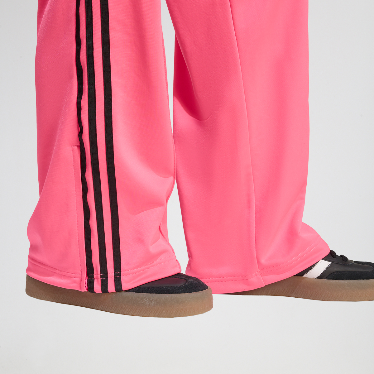 Pantal&oacute;n adidas Firebird Mujer,  image number null