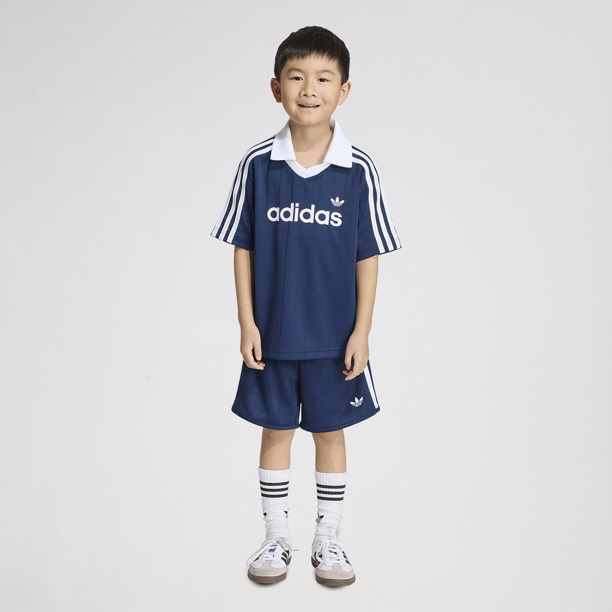 Conjunto adidas Loose Polo Pinstripe Infantil,  image number null