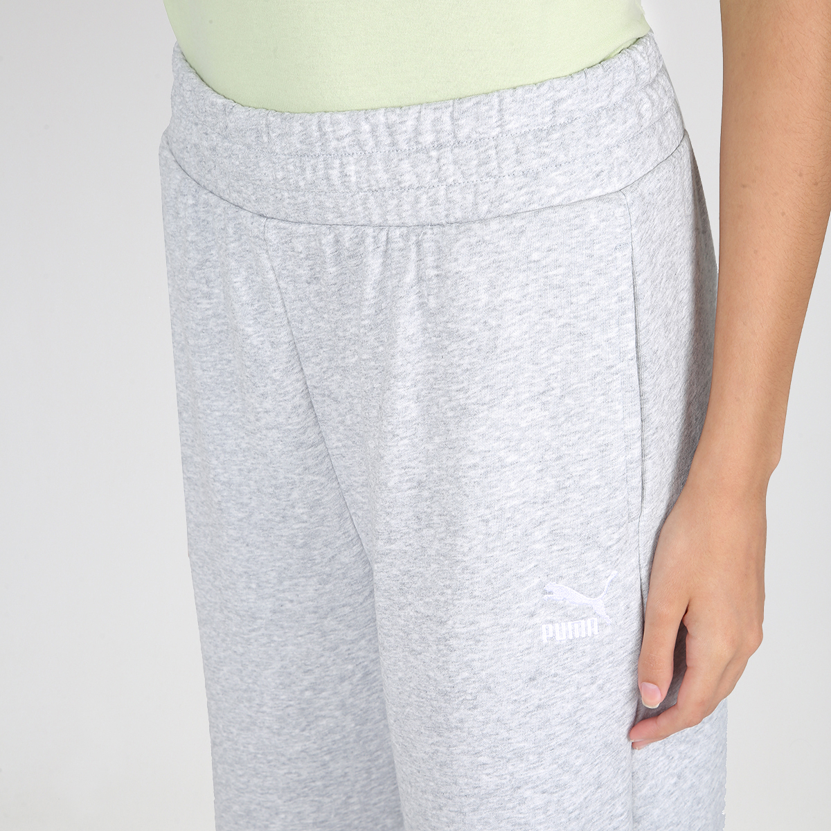 Pantalón Puma Classics Relaxed Cre Mujer Algodón,  image number null