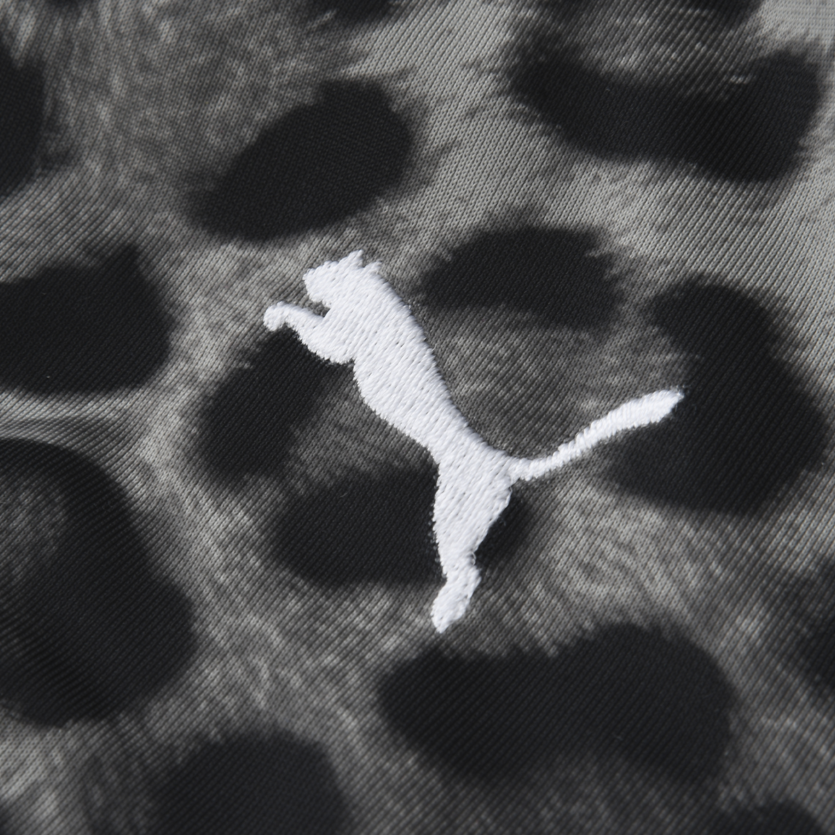 Buzo con cierre Puma T7 Leo Luxe Aop Mujer,  image number null