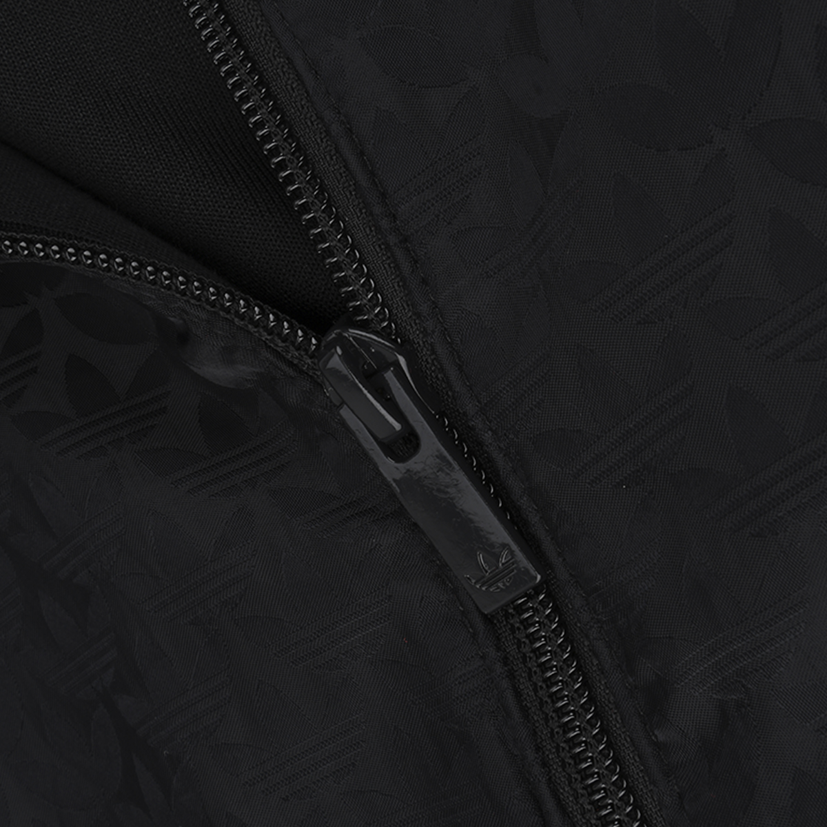 Buzo adidas Monogram Track Hombre,  image number null