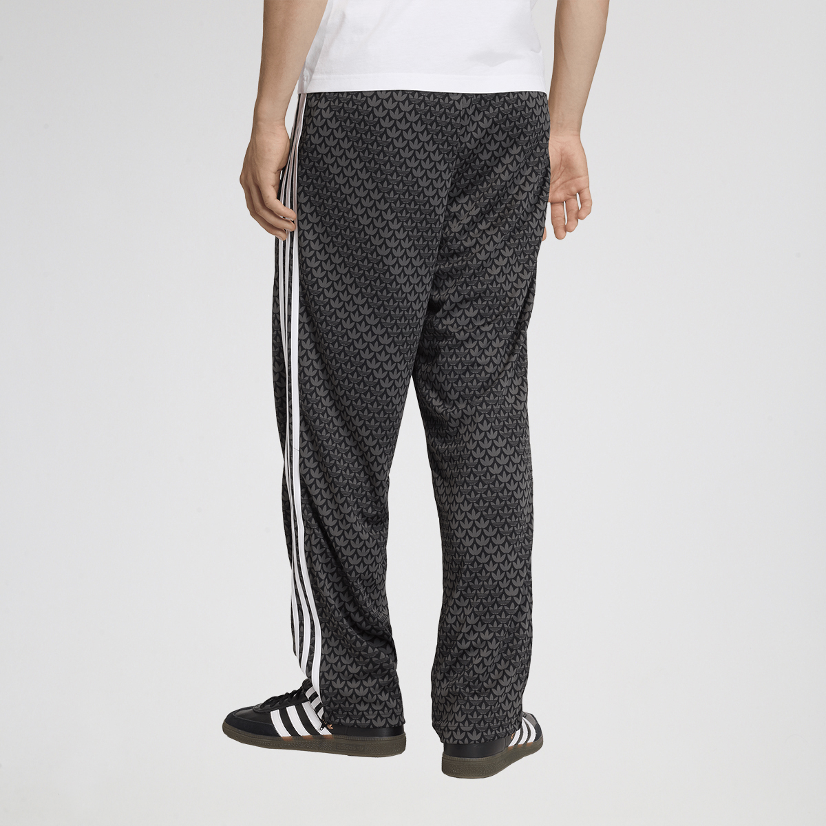 Pantal&oacute;n adidas Firebird Hombre,  image number null