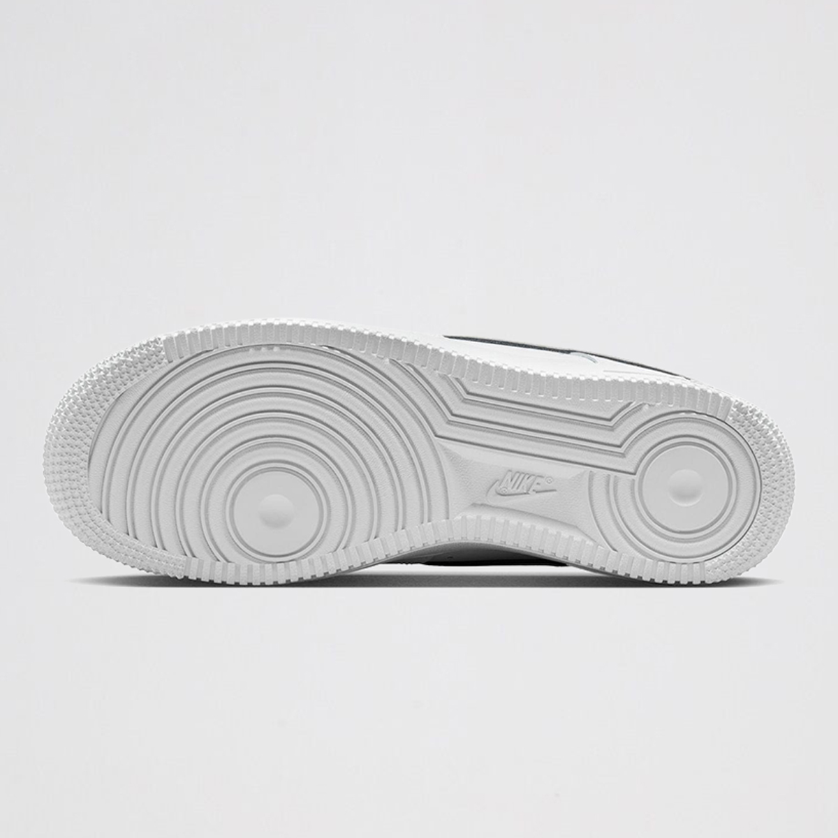 Zapatillas Nike Air Force 1 07 Essential Mujer,  image number null