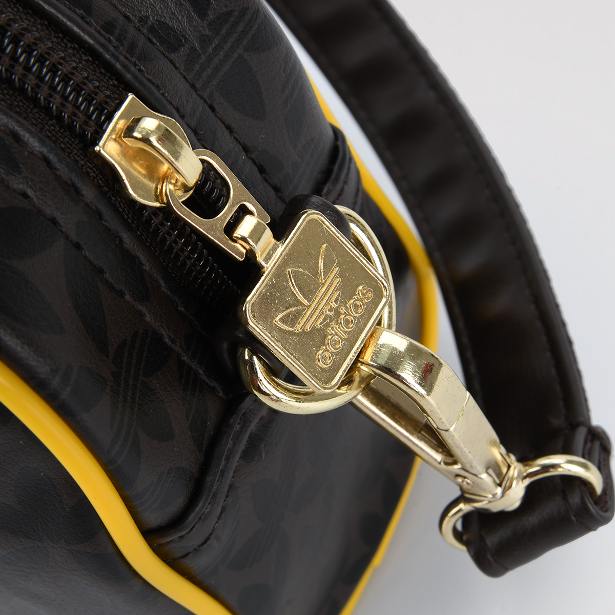 Bolso adidas Monogram,  image number null