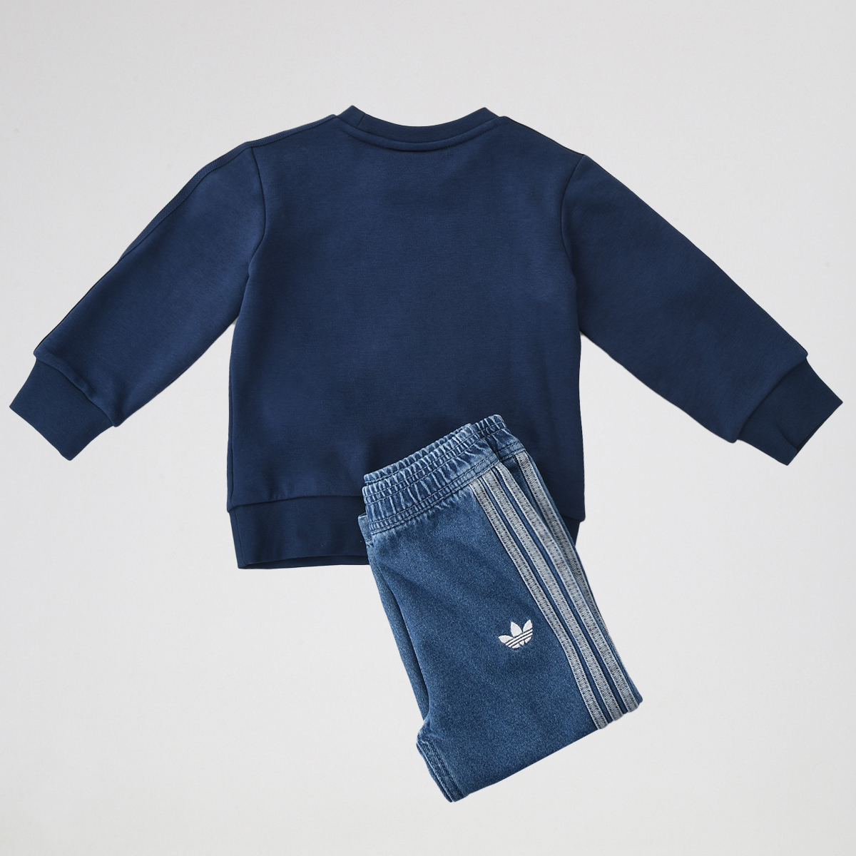 Conjunto adidas Denim Crew Infantil,  image number null