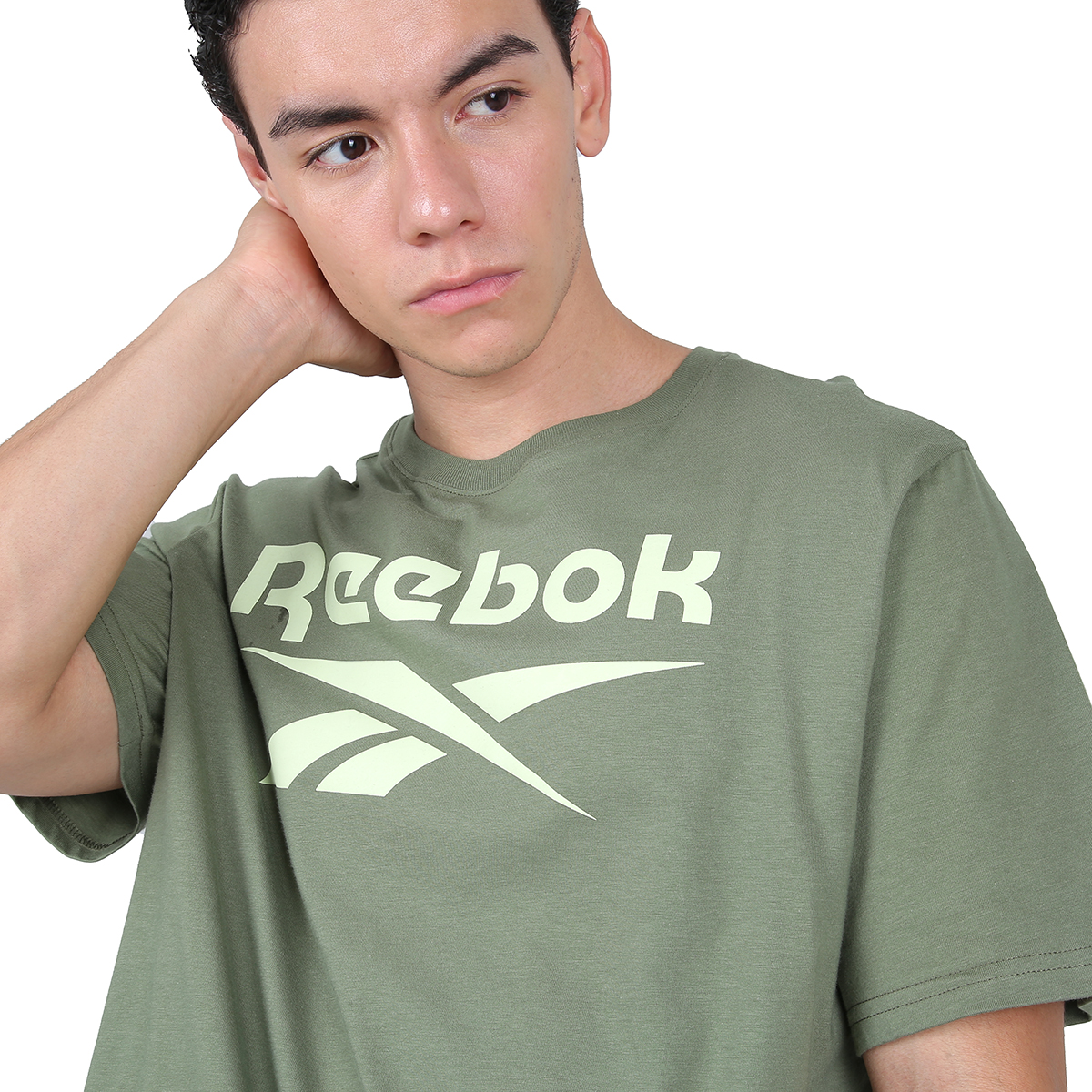 Remera Urbana Reebok Big Stacked Logo Hombre Moov