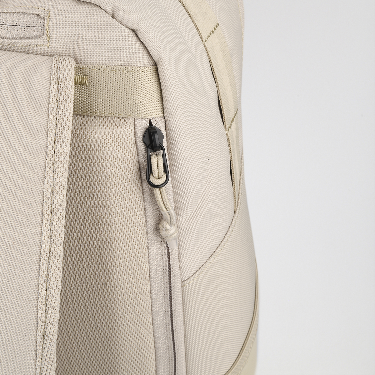 Mochila Nike Utility Speed 2.0 Hombre 27 L,  image number null