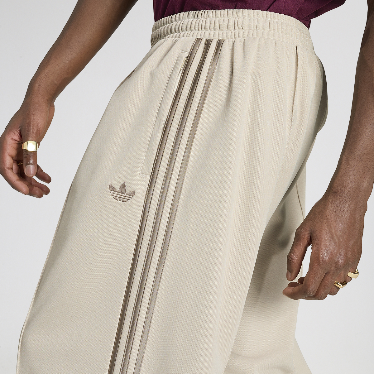 Pantal&oacute;n adidas Oversize Hombre,  image number null